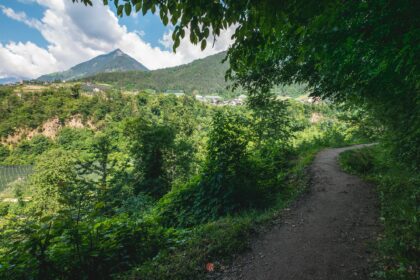 Der Maiser Waalweg Wanderung Von Saltaus Nach Meran